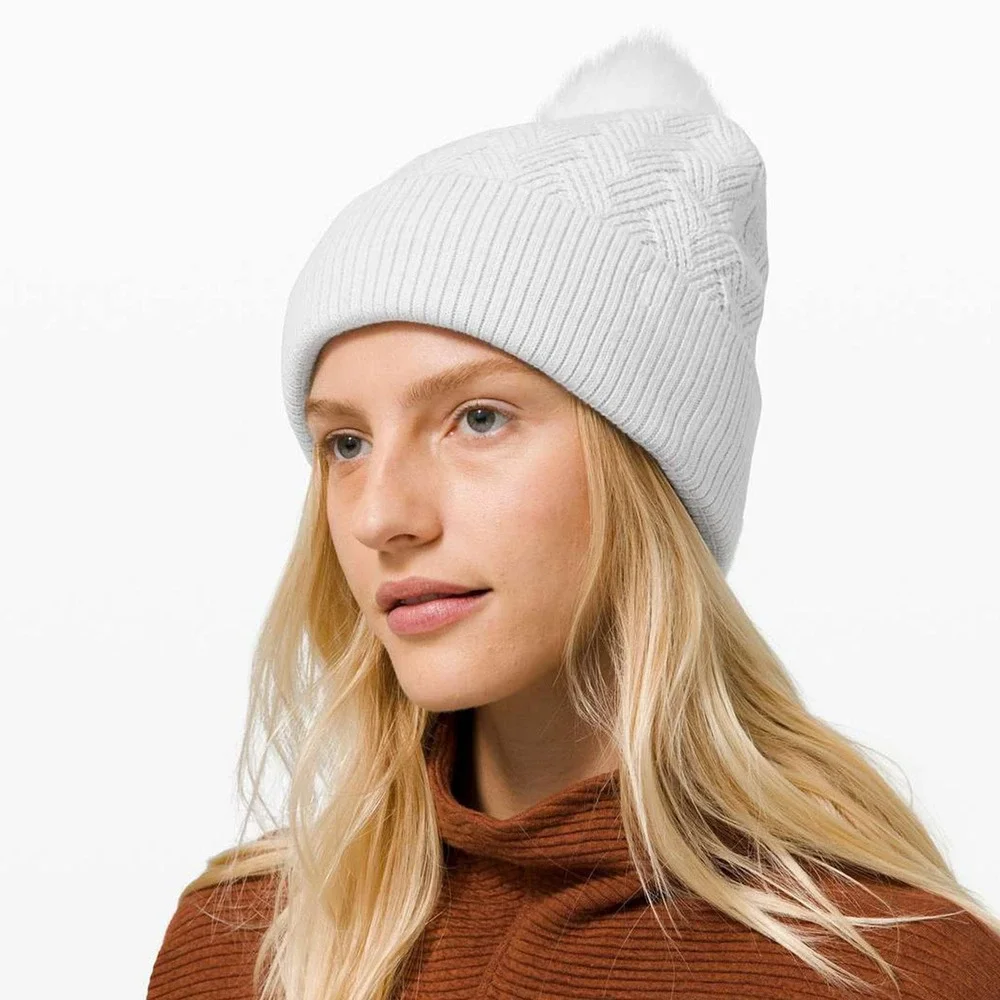 LULULEMON Sherpa Weave Pom Beanie